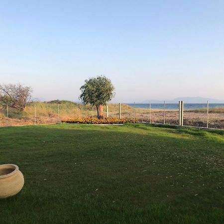 Aster Beach House Nea Thesi Exterior foto